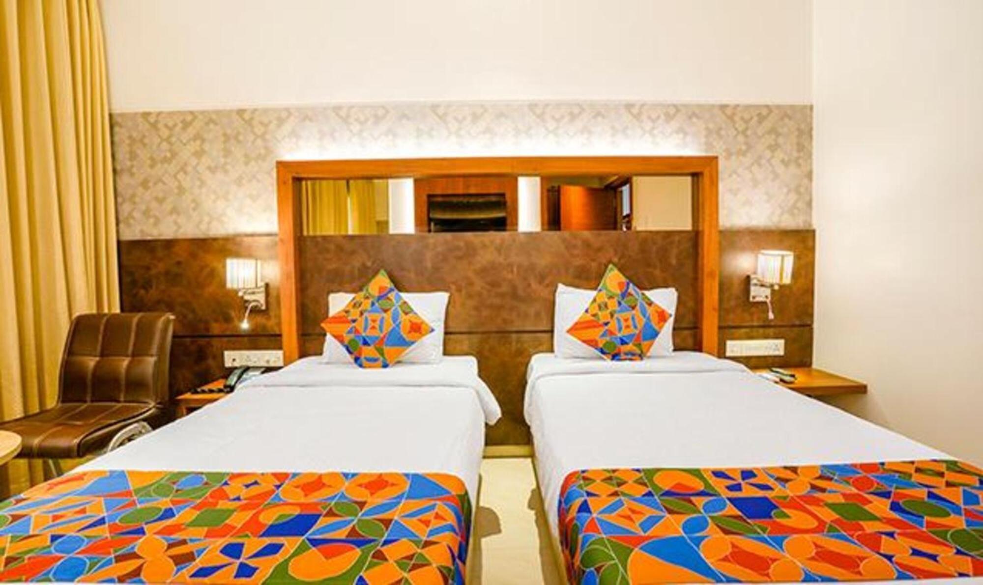 Srikrishna Paradise Hotel Thane Navi Mumbai Eksteriør bilde